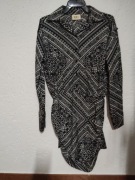 Przepiękna sukienka Bizuu 