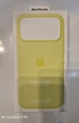 Apple iPhone 17 Pro Max Silicone Case with MagSafe - Neon Yellow
