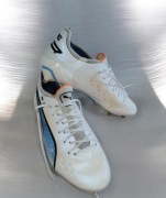 Buty piłkarskie korki Puma King Ultimate FG/AG r 38 do piłki nożnej 