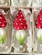 Bombki choinkowe 1szt. Grzybek muchomorek na klips retro styl kształtki