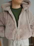 Krótkie futerko - Bershka S