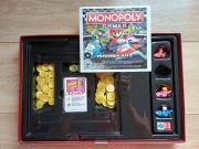 Elementy Monopoly Gamer Mariokart: pionki, karty, kostki, żetony 