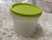 Tupperware pojemnik 550ML