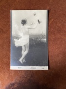 Stara pocztówka malarstwo Jaskółka