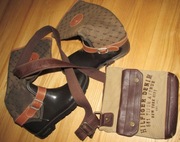 Efektowny zestaw, kozaki/kalosze Tommy Hilfiger i listonoszka T.H. 