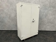 Szafa ognioodporna antywlamaniowa F- ra VAT - 2 klucze 