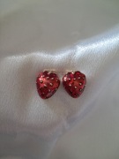 Kolczyki sztyfty truskawki owoce wiosna truskaweczki 