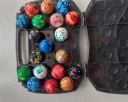 Zestaw Bakugan - czarna walizka + 19 figure