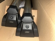 Bagażnik dachowy Belki Audi Q7 4M Oryginalny bagażnik dachowy 4M0071151