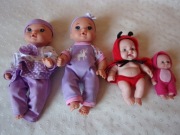 zestaw 4 twardych lalek 