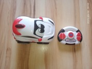 Turbo Team. Auto zdalnie sterowane Rocket Crossover, białe Chicco