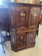 Komoda orientalna 