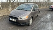 Mitsubishi Colt 2011 r. Lekko uszkodzony