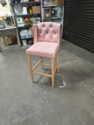 Krzesło wysokość 110 cm kolor różowy