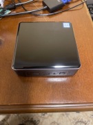 ZESTAW Mini PC Intel NUC - i5-7260U + 8 GB RAM + Windows 11 Pro