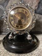 Zegarek stojący nakręcany 