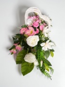 wiązanka stroik kompozycja kwiatowa nagrobna