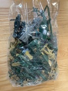 Żołnierzyki zestaw helikopter czołgi łódź podwodna lotniskowiec itd