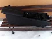 Mazda cx-30 podłokietnik tunel skóra 2024 rok europa 