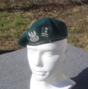 Zielony beret pułkownika WP tłoczony r 56 12'2001