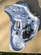 Podnośnik szyby PRAWY TYŁ Hyundai ix35 2014 rok