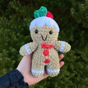 Piernikowy ludzik na szydełku - maskotka, pluszak