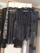 Dwie bluzeczki w rozmiarze S 