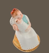 mama, niania tuli niemowlę ceramika Bodrogkeresztúr 1950r wyprzedaż