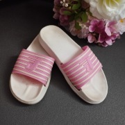 Klapki damskie piankowe 38 – lekkie, plażowe, wygodne