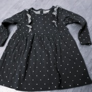 czerna z białym dodatkiem sukieneczka -rozmiar 80cm