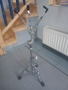 Statyw pod werbel Fame