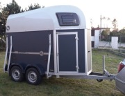 Bukmanka przyczepa do przewozu koni wynajem wypożyczalnia koniowóz