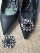 Ozdobne eleganckie klipsy do butów