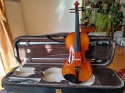 Skrzypce 4/4 Singapur Mh nowe, kompletne, z futerałem, ustawione