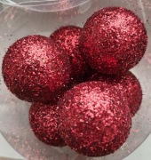 Bombki szklane na choinkę 30mm 9szt czerowne brokatowe 