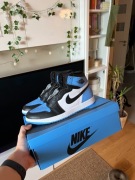 Air Jordan 1 High UNC Toe Niebieskie 44,5
