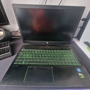 Sprzedam laptop hp pavilon z etui i ładowarką