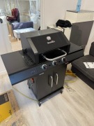 Grill gazowy.            