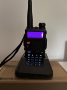 KRÓTKOFALÓWKA UV-5R BAOFENG WALKIE TALKIE RADIOTELEFON 5W RADIO FM