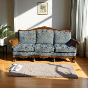 Sofa trzyosobowa w stylu Chippendale