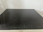 Plyta AEG - 2 pola indukcyjne, 2 pola elektryczne 