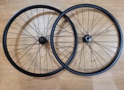 Komplet kół Novatec 100x12 142x12 700c 28" Gravel Szosa 6 śrub tarcze