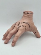 Rączka figurka Rodzina Addamsów Wednesday