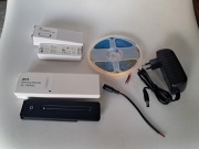 nowy zestaw oświetlenia LED ściemniacz, pilot, zasilacz, taśma LED 5 m