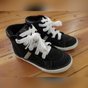 Buty sportowe, ocieplane firmy MANGO rozm.33 skóra