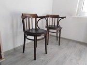 Fotel ze skórzanym siedzeniem