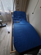 Łużko rehabilitacyjne z pilotem dla osob niepełnosprawnych 
