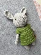Zajączek zrobiony na szydełku