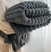 Koc  Narzuta  180x200 cm kolor  szary Nowy Prezent Urodziny Rocznica 