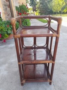 Rattanowa półka na książki